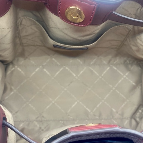 Michael Kors Mina bag - Picture 3 of 6